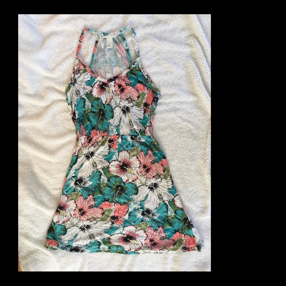 Floral-print dress